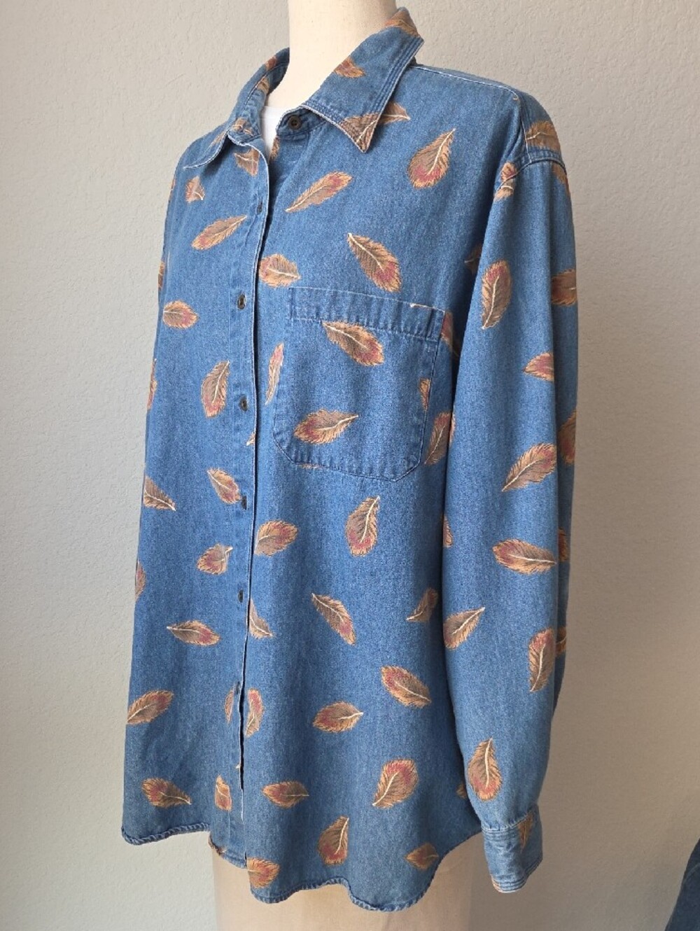 Womens 2XL Westbound Blue Denim Button-Down Shirt Feather Western Oversize Fall